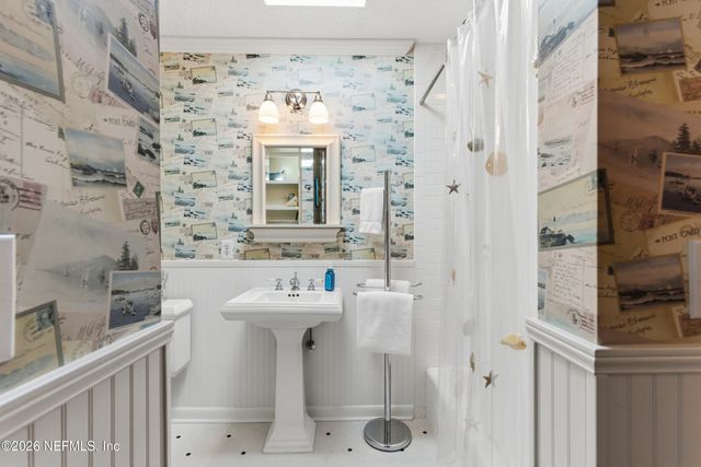 3001 1ST Street S, Jacksonville Beach, FL 32250