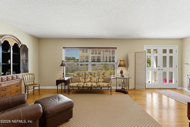 3001 1ST Street S, Jacksonville Beach, FL 32250