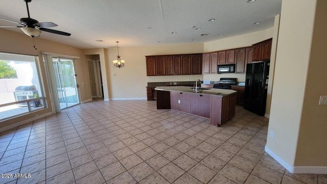 440 E CRESCENT Place, Chandler, AZ 85249
