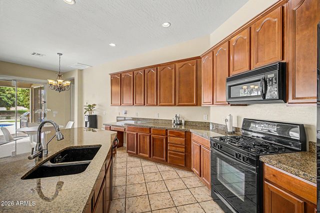 440 E CRESCENT Place, Chandler, AZ 85249