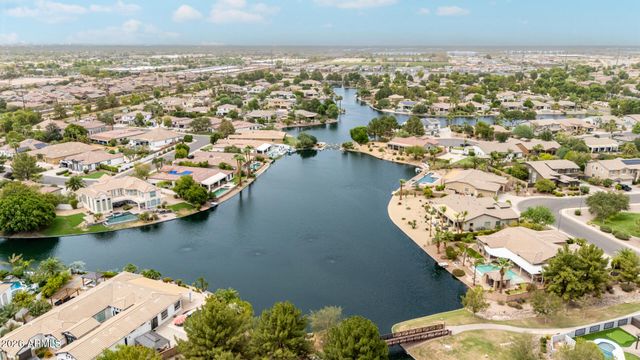 440 E CRESCENT Place, Chandler, AZ 85249