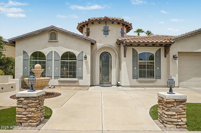 440 E CRESCENT Place, Chandler, AZ 85249