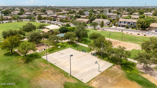 440 E CRESCENT Place, Chandler, AZ 85249