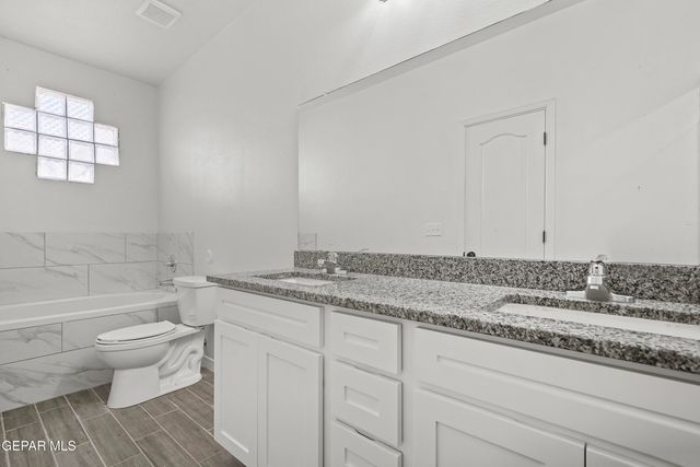 13151 Emerald Hills Avenue, Horizon City, TX 79928