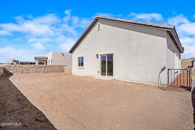 13151 Emerald Hills Avenue, Horizon City, TX 79928