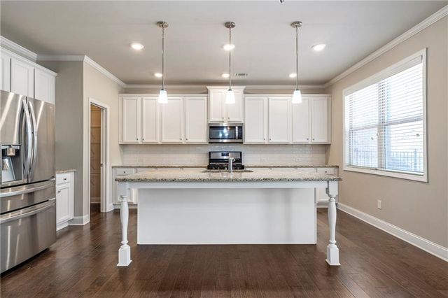 3188 Ivy Crossing Drive, Buford, GA 30519