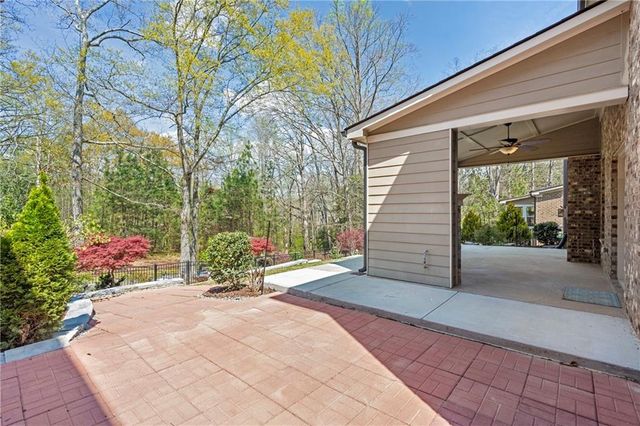 3188 Ivy Crossing Drive, Buford, GA 30519