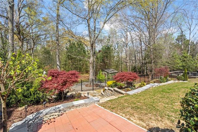 3188 Ivy Crossing Drive, Buford, GA 30519