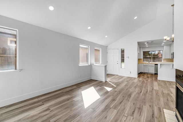 2270 N Brunswick Ave., Fresno, CA 93722