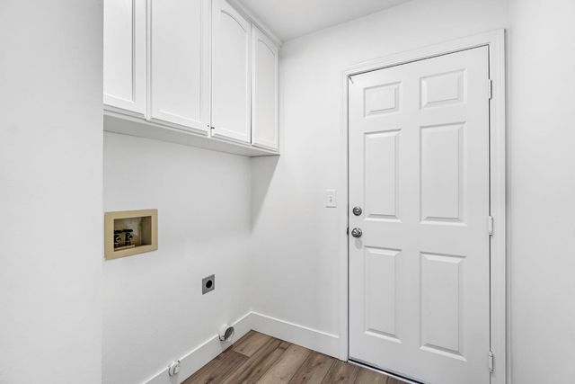 2270 N Brunswick Ave., Fresno, CA 93722