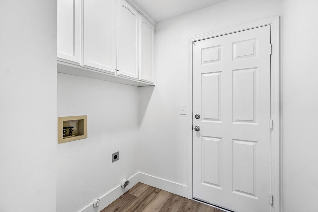 Image 19 of property listing at 2270 N Brunswick Ave., Fresno, CA 93722