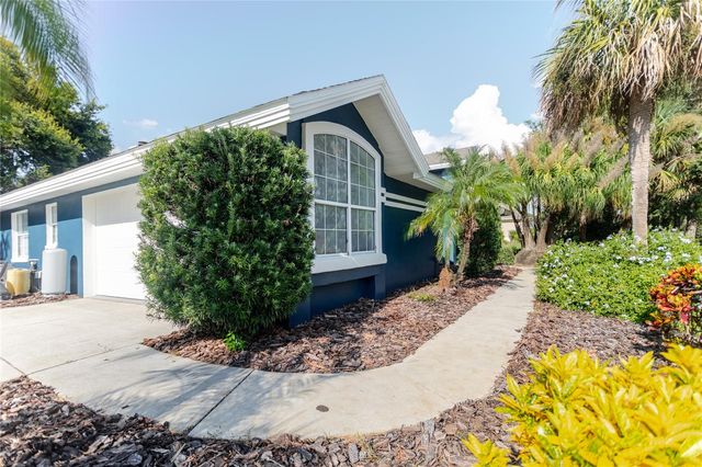 3111 INDIAN TRAIL, Eustis, FL 32726