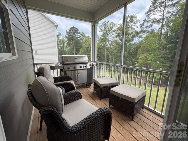 199 Hamptons Cove Road, Troutman, NC 28166