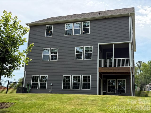 199 Hamptons Cove Road, Troutman, NC 28166