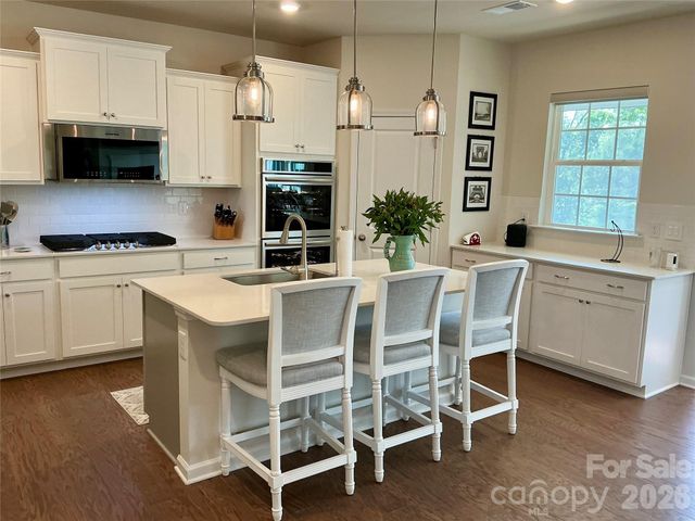199 Hamptons Cove Road, Troutman, NC 28166