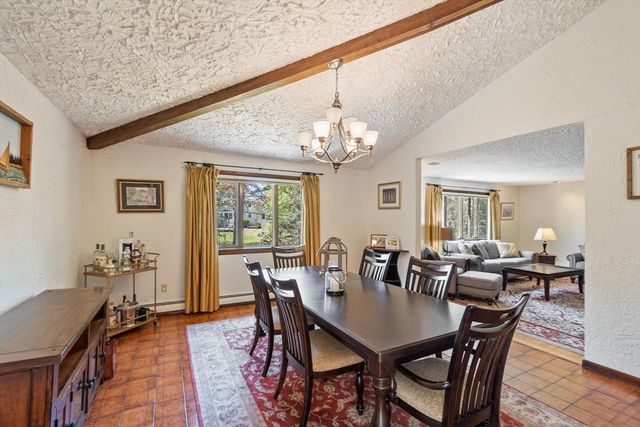 99 Beaver Road, Reading, MA 01867