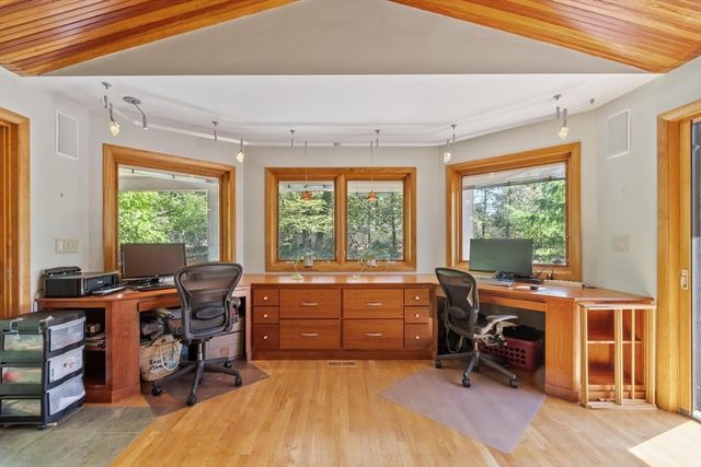 99 Beaver Road, Reading, MA 01867