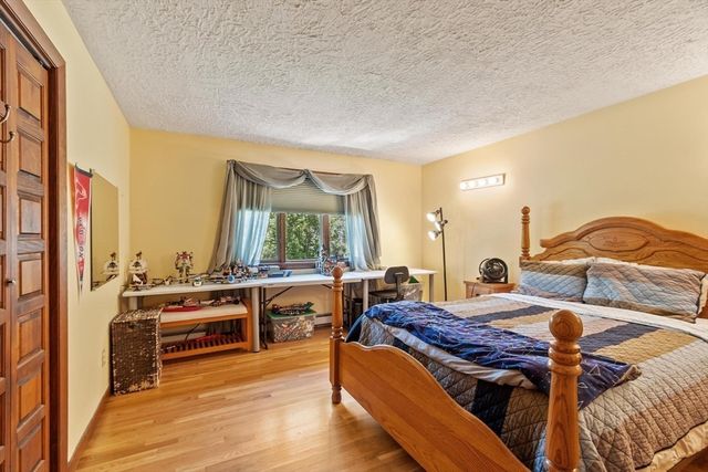 99 Beaver Road, Reading, MA 01867