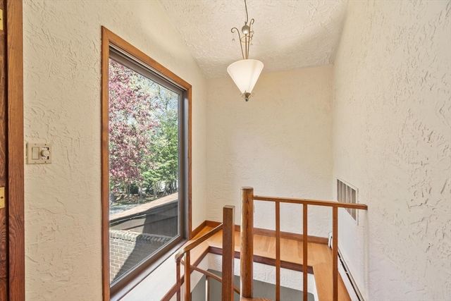 99 Beaver Road, Reading, MA 01867