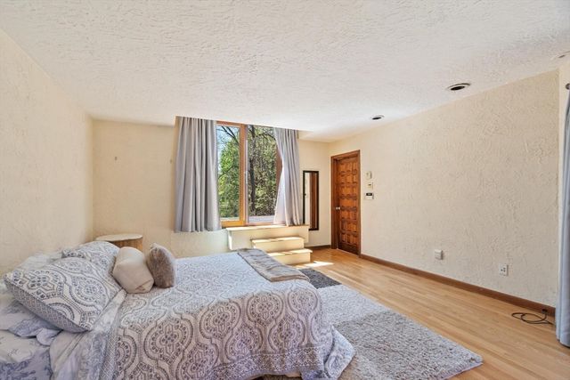 99 Beaver Road, Reading, MA 01867