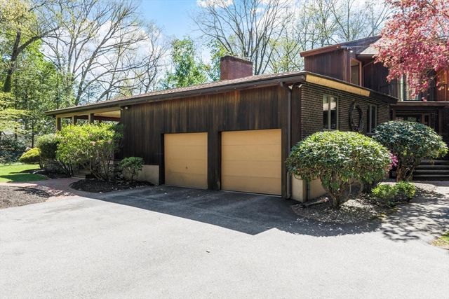99 Beaver Road, Reading, MA 01867