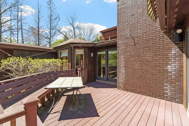 99 Beaver Road, Reading, MA 01867