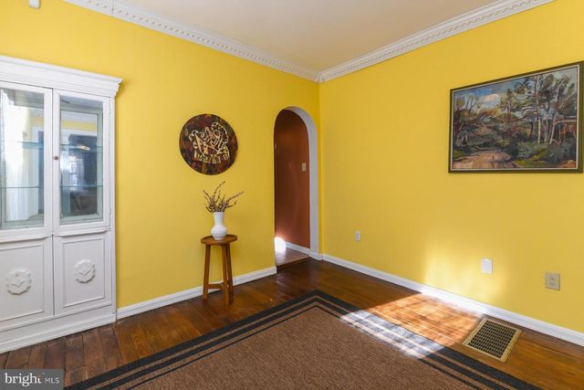 326 PENN ST, Burlington, NJ 08016