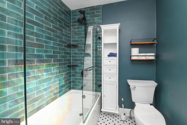 326 PENN ST, Burlington, NJ 08016