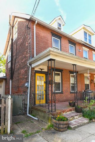 326 PENN ST, Burlington, NJ 08016