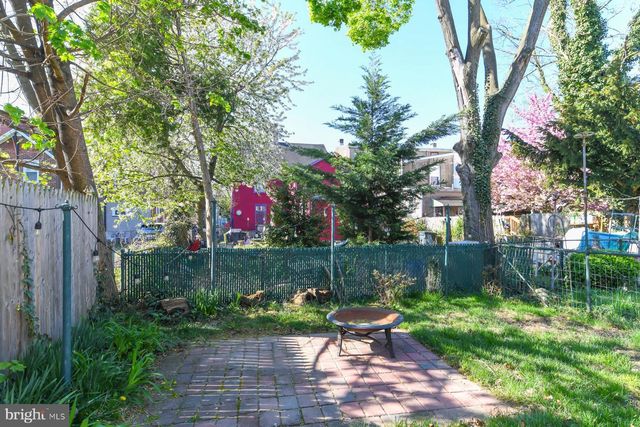 326 PENN ST, Burlington, NJ 08016