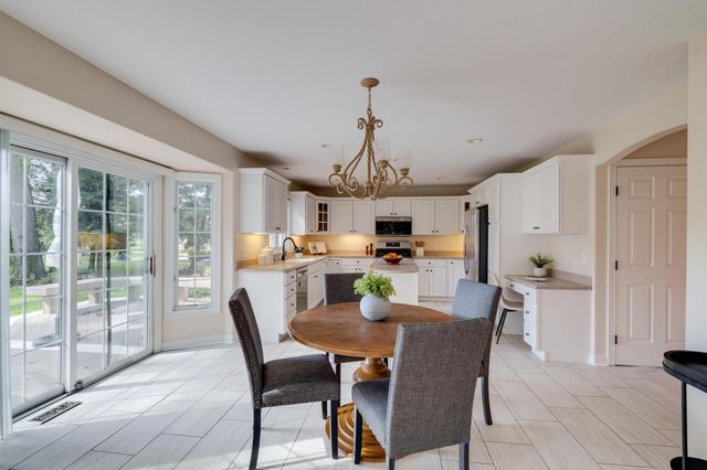 7809 Quail Creek Road, Maumee, OH 43537