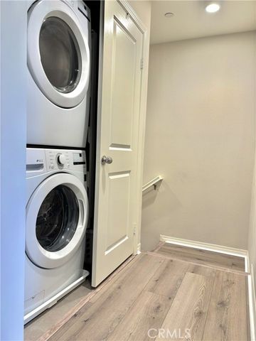 120 S Pacific Ave 34, Santa Ana, CA 92703