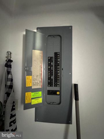 720 NAPLES DR, Hagerstown, MD 21740