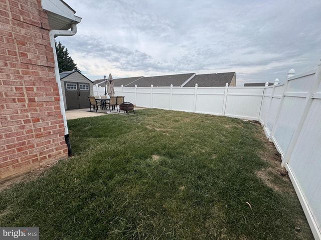 720 NAPLES DR, Hagerstown, MD 21740