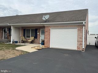 720 NAPLES DR, Hagerstown, MD 21740