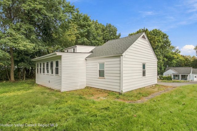 3 Hilltop Drive, New Windsor, NY 12553