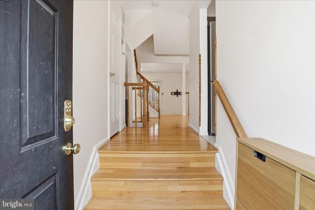 5927 WILD BROOK CT, Centreville, VA 20121