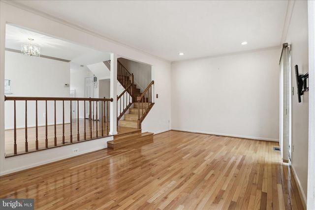 5927 WILD BROOK CT, Centreville, VA 20121