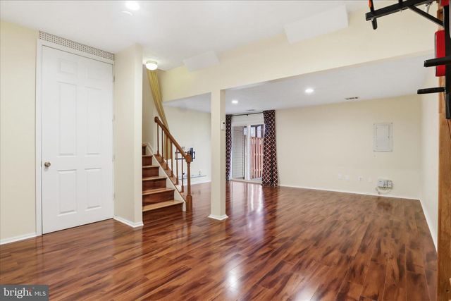 5927 WILD BROOK CT, Centreville, VA 20121