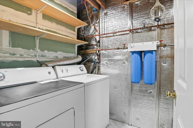 5927 WILD BROOK CT, Centreville, VA 20121