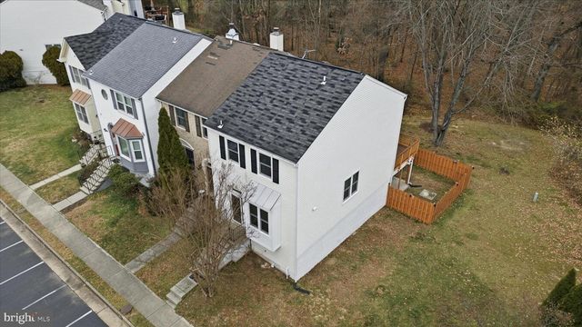 5927 WILD BROOK CT, Centreville, VA 20121