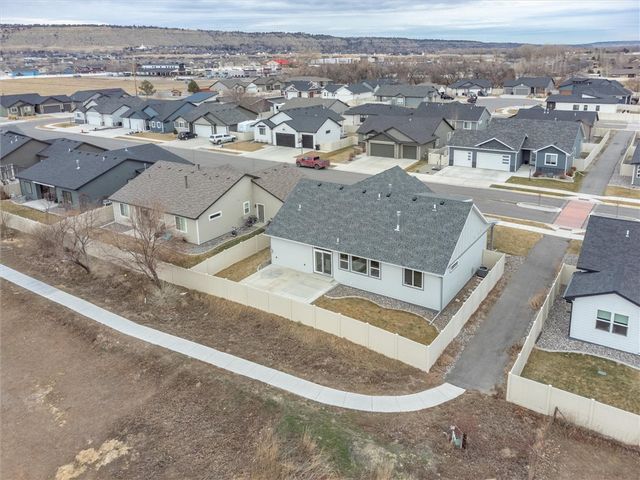 1202 Daylight LANE, Billings, MT 59106
