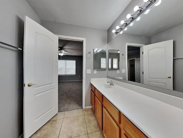 10638 E Olla Avenue, Mesa, AZ 85212