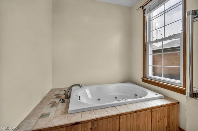 907 Duncan Street SW, Massillon, OH 44647