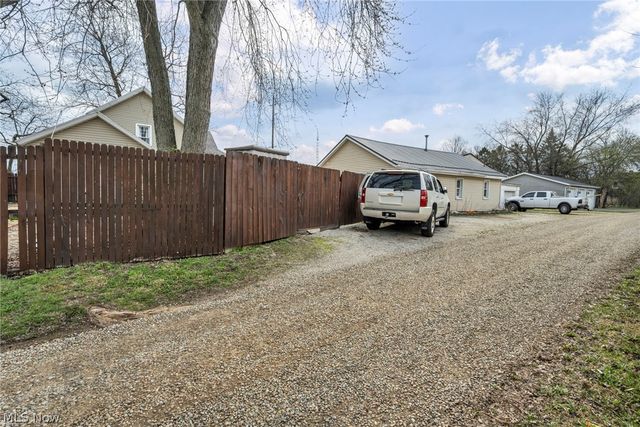 907 Duncan Street SW, Massillon, OH 44647