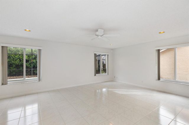 10654 Santa Laguna Drive, Boca Raton, FL 33428