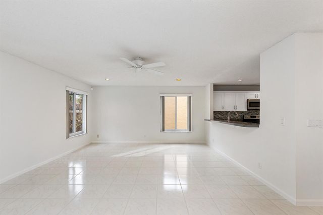 10654 Santa Laguna Drive, Boca Raton, FL 33428