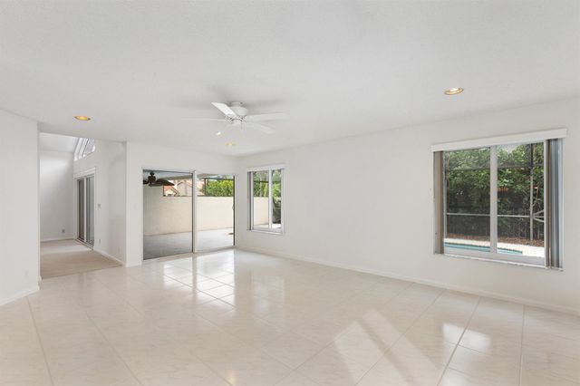 10654 Santa Laguna Drive, Boca Raton, FL 33428