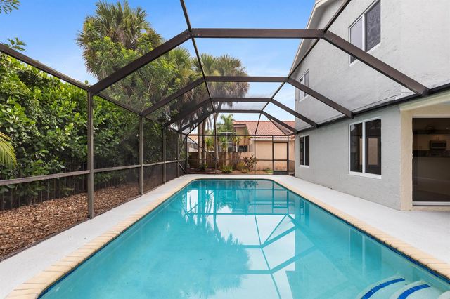 10654 Santa Laguna Drive, Boca Raton, FL 33428