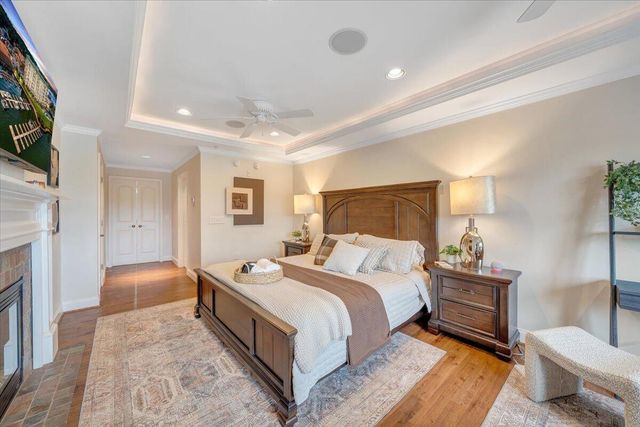 100 BRIDGEWATER POINTE PL 404, Moneta, VA 24121